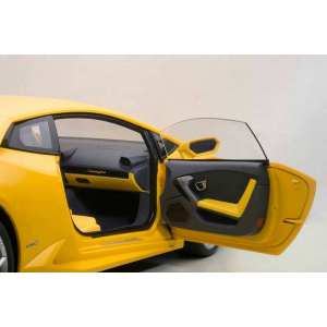 1/12 Lamborghini Huracan LP610-4 2014 (матовый желтый)