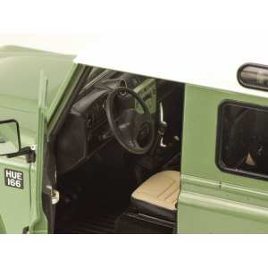 1/18 Land Rover Defender 90 Heritage Edition - 2015 - зеленый