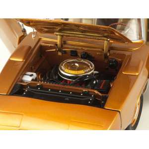 1/18 Dodge Daytona 1968 Charger MCACN бронзовый