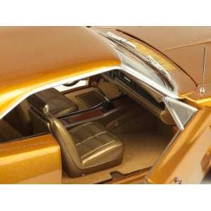 1/18 Dodge Daytona 1968 Charger MCACN бронзовый