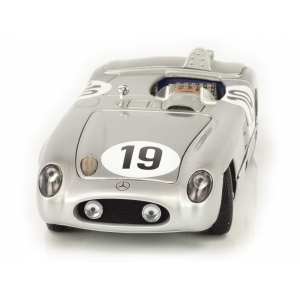 1/24 Mercedes-Benz 300SLR (W196) 19 Le Mans 1955