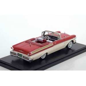 1/43 Mercury Turnpike Cruiser Convertible 1957 красный с белым