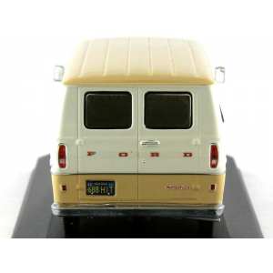 1/43 Ford ECONOLINE (микроавтобус) 1971 Beige - Cream