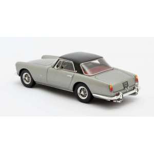 1/43 Ferrari 250 GT Coupe Pininfarina 1958 серебристый