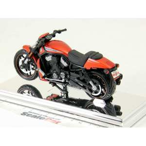 1/18 Harley-Davidson VRSCDX Night Road Special 2012 оранжевый мет.