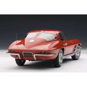 1/18 Chevrolet CORVETTE 1963 COUPE (RIVERSIDE RED)