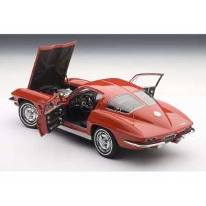 1/18 Chevrolet CORVETTE 1963 COUPE (RIVERSIDE RED)