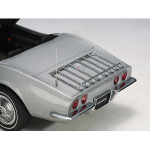 1/18 Chevrolet CORVETTE 1969 (CORTEZ SILVER)