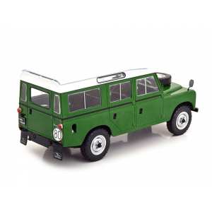 1/24 Land Rover 109 Serie 3 Station Wagon зеленый с белым