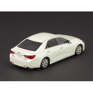 1/43 Toyota Mark X 250G (Early) F Package 2 белый