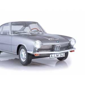 1/18 BMW 1600 GT серебристый