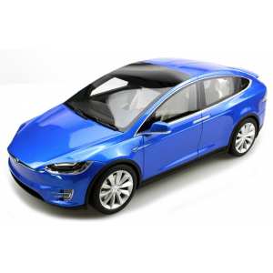 1/18 Tesla Model X 2016 синий металлик