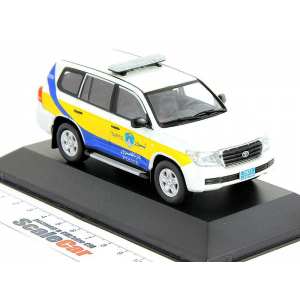 1/43 TOYOTA LAND CRUISER 200 Qatar Traffic Police (дорожная полиция Катара) 2011