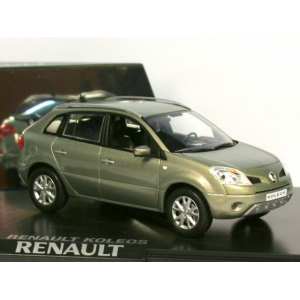 1/43 Renault Koleos olive