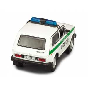 1/43 ВАЗ-2121 Нива Lada Niva 4X4 Policie (полиция Чехии) 1999