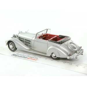 1/43 Mercedes-Benz 540K Vanden Plas Cabriolet (W24) 1938 серебристый