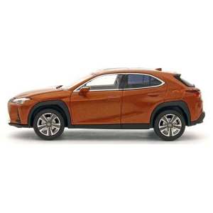 1/43 Lexus UX200 version L коричневый