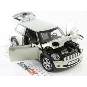 1/18 Mini Cooper (R56) Silver