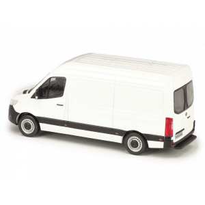 1/43 Mercedes-Benz Sprinter 2018 W907 фургон белый