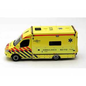 1/43 Mercedes-Benz Sprinter Ambulance Fryslan 2008