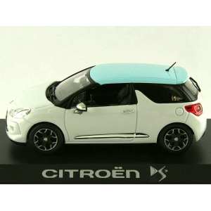 1/43 Citroen DS3 2010 White with blue boticcelli roof