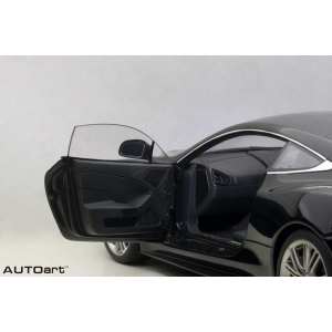 1/18 Aston Martin Vanquish 2015 onyx black черный
