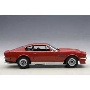 1/18 Aston Martin V8 Vantage 1985 (suffolk red) красный