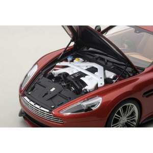 1/18 Aston Martin Vanquish 2015 volcano red красный