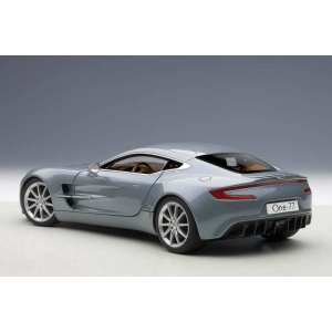 1/18 Aston Martin One-77 2009 villa deste blue синий мет