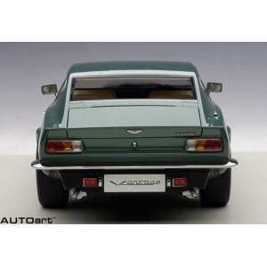 1/18 Aston Martin V8 Vantage 1985 forrest green зеленый