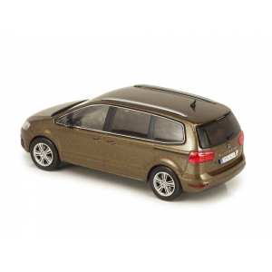 1/43 SEAT Alhambra 2010 коричневый металлик