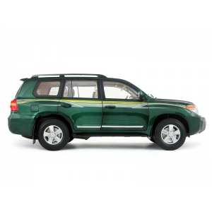 1/18 Toyota Land Cruiser 200 2012 зеленый