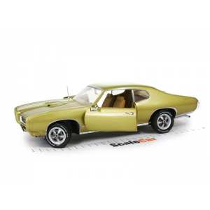 1/18 Pontiac GTO Hardtop 1969 золотистый