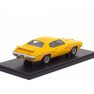 1/43 Pontiac GTO The Judge 1970 желтый