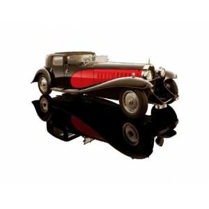 1/18 Bugatti COUPE’ DE VILLE 1930 RED/BLACK