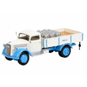 1/43 OPEL Blitz S 3t Milchhof (грузовик с бидонами молока) 1950