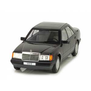 1/18 Mercedes-Benz 300E W124 Limousine 1984 черный металлик