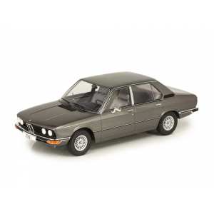 1/18 BMW 5 series E12 1973 серый