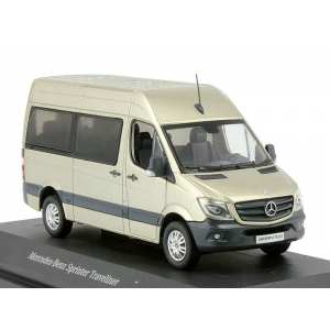 1/43 Mercedes-Benz Sprinter Kombi 2013 beige