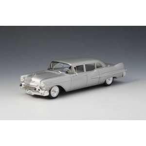 1/43 CADILLAC Series 75 Limousine 1957 Silver