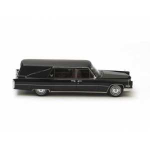 1/43 Cadillac S&S Hearse Black 1966 (катафалк)