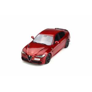 1/18 Alfa Romeo Giulia Quadrifoglio красный