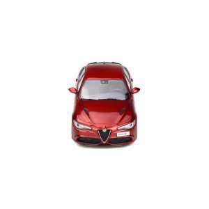 1/18 Alfa Romeo Giulia Quadrifoglio красный