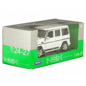 1/24 Mercedes-Benz G-class 2009 W463 белый