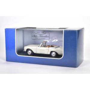 1/43 Mercedes-Benz 280SL Pagode (W113) 1968 бежевый