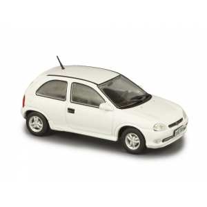 1/43 Chevrolet Corsa GSi 1.6 1994 белый