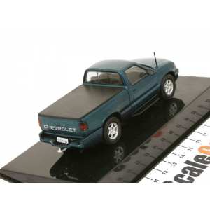 1/43 Chevrolet S-10 1995 темно-зеленый металлик