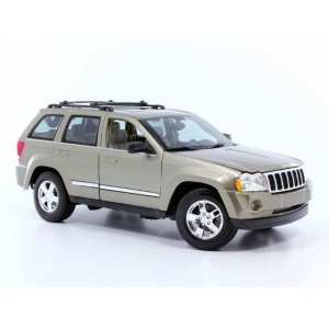 1/18 JEEP Grand Cherokee 2005 светло-зеленый мет