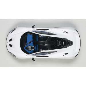 1/18 McLaren P1 2013 (white) белый
