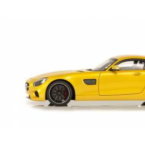 1/18 Mercedes-Benz AMG GT-S желтый